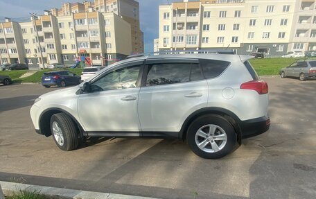Toyota RAV4, 2013 год, 1 720 000 рублей, 3 фотография