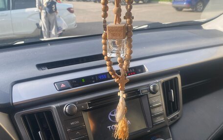 Toyota RAV4, 2013 год, 1 720 000 рублей, 10 фотография