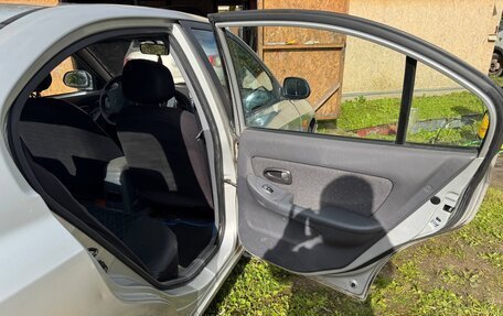 Hyundai Elantra III, 2002 год, 260 000 рублей, 13 фотография