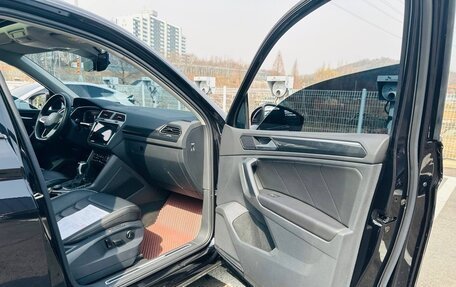 Volkswagen Tiguan II, 2021 год, 3 500 000 рублей, 14 фотография