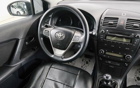 Toyota Avensis III рестайлинг, 2010 год, 1 229 000 рублей, 10 фотография