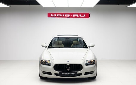 Maserati Quattroporte VI, 2011 год, 7 490 000 рублей, 2 фотография