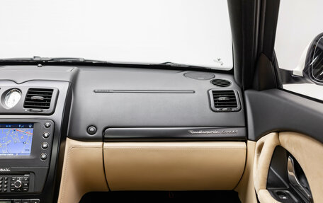 Maserati Quattroporte VI, 2011 год, 7 490 000 рублей, 26 фотография