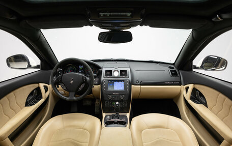 Maserati Quattroporte VI, 2011 год, 7 490 000 рублей, 33 фотография