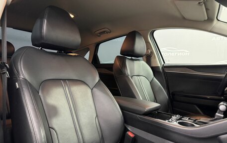 KIA K5, 2021 год, 2 750 000 рублей, 19 фотография