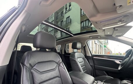 Volkswagen Touareg III, 2021 год, 6 990 000 рублей, 16 фотография