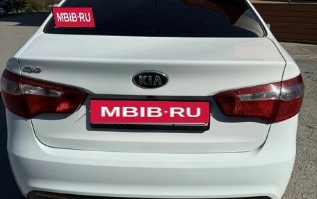 KIA Rio III рестайлинг, 2013 год, 823 000 рублей, 2 фотография