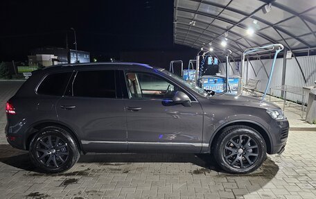Volkswagen Touareg III, 2012 год, 1 900 000 рублей, 6 фотография