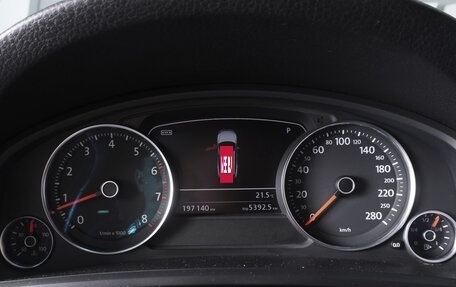 Volkswagen Touareg III, 2012 год, 1 900 000 рублей, 16 фотография