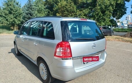 Opel Zafira B, 2012 год, 710 000 рублей, 5 фотография