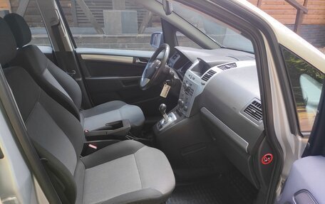 Opel Zafira B, 2012 год, 710 000 рублей, 8 фотография