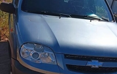 Chevrolet Niva I рестайлинг, 2009 год, 500 000 рублей, 1 фотография