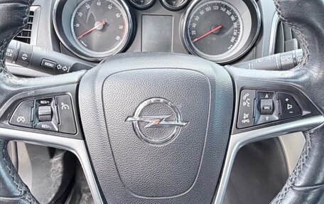 Opel Astra J, 2011 год, 600 000 рублей, 14 фотография