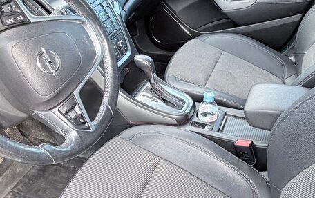 Opel Astra J, 2011 год, 600 000 рублей, 10 фотография