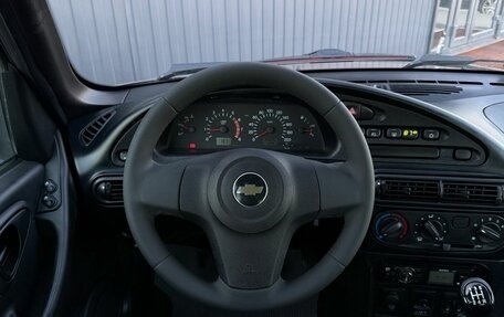 Chevrolet Niva I рестайлинг, 2015 год, 700 000 рублей, 11 фотография
