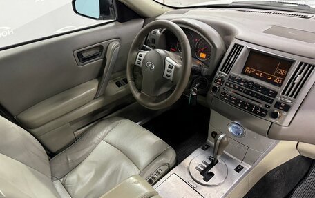 Infiniti FX I, 2003 год, 900 000 рублей, 10 фотография