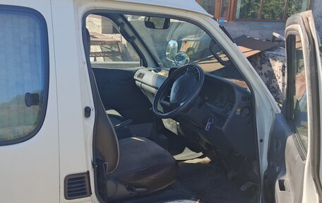 Toyota HiAce H100, 1999 год, 450 000 рублей, 4 фотография