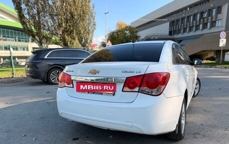 Chevrolet Cruze II, 2012 год, 350 000 рублей, 3 фотография