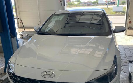 Hyundai Elantra, 2022 год, 2 150 000 рублей, 28 фотография