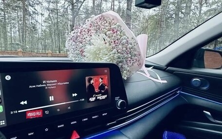 Hyundai Elantra, 2022 год, 2 150 000 рублей, 24 фотография