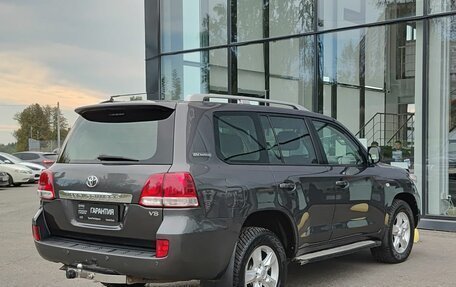 Toyota Land Cruiser 200, 2011 год, 2 990 000 рублей, 6 фотография