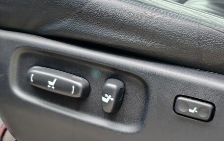 Toyota Land Cruiser 200, 2011 год, 2 990 000 рублей, 25 фотография