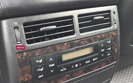 Toyota Land Cruiser 200, 2011 год, 2 990 000 рублей, 27 фотография