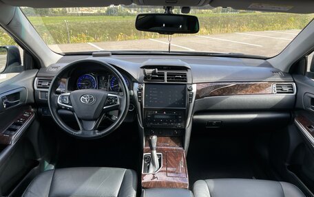 Toyota Camry, 2017 год, 2 450 000 рублей, 12 фотография