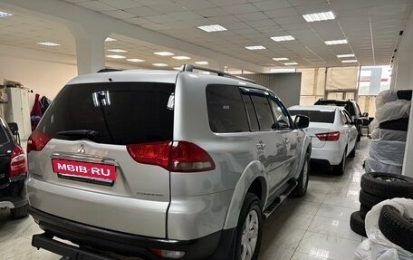 Mitsubishi Pajero Sport II рестайлинг, 2013 год, 1 595 000 рублей, 2 фотография