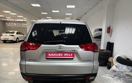 Mitsubishi Pajero Sport II рестайлинг, 2013 год, 1 595 000 рублей, 4 фотография