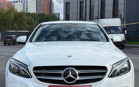 Mercedes-Benz C-Класс, 2015 год, 1 900 000 рублей, 1 фотография