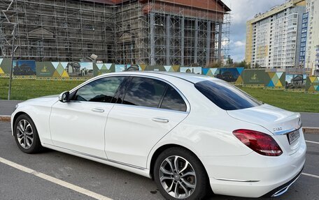Mercedes-Benz C-Класс, 2015 год, 1 900 000 рублей, 3 фотография