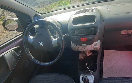 Peugeot 107 I рестайлинг, 2013 год, 525 000 рублей, 4 фотография