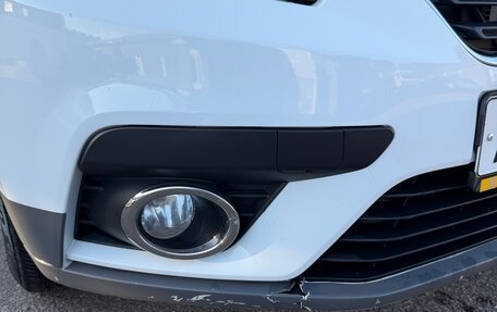 Renault Logan II, 2021 год, 990 000 рублей, 2 фотография