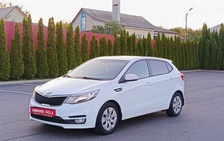 KIA Rio III рестайлинг, 2015 год, 990 000 рублей, 4 фотография