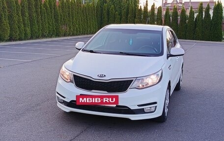 KIA Rio III рестайлинг, 2015 год, 990 000 рублей, 14 фотография