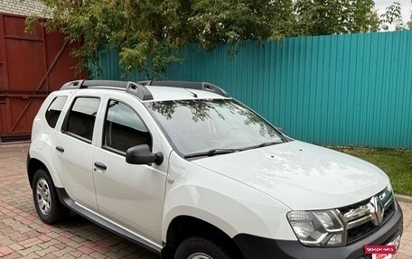 Renault Duster I рестайлинг, 2016 год, 1 070 000 рублей, 2 фотография