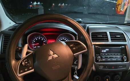 Mitsubishi ASX I рестайлинг, 2013 год, 999 999 рублей, 8 фотография