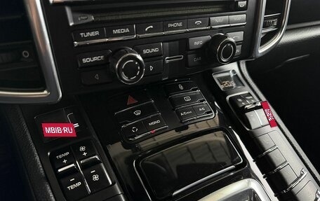 Porsche Cayenne III, 2012 год, 2 099 000 рублей, 15 фотография