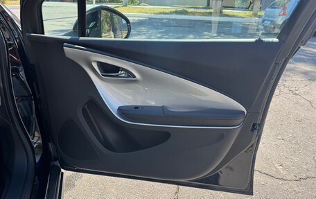 Chevrolet Volt I, 2013 год, 1 030 000 рублей, 16 фотография