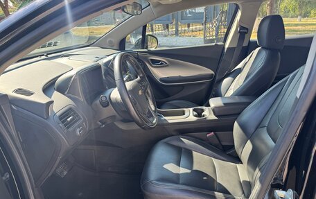 Chevrolet Volt I, 2013 год, 1 030 000 рублей, 23 фотография