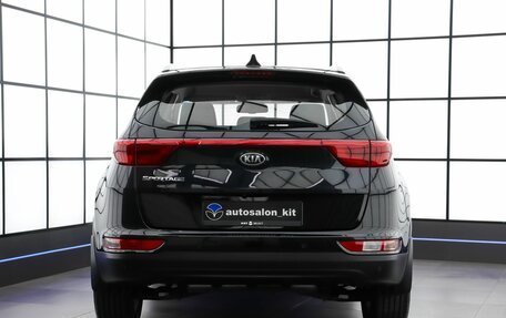 KIA Sportage IV рестайлинг, 2018 год, 2 599 000 рублей, 5 фотография