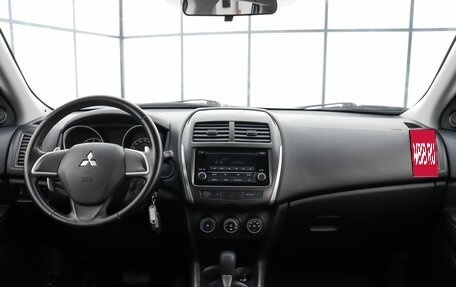 Mitsubishi ASX I рестайлинг, 2013 год, 1 420 000 рублей, 8 фотография