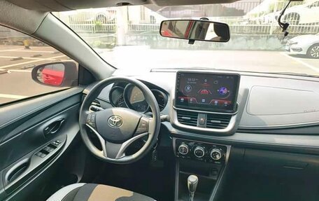 Toyota Yaris XP150 рестайлинг, 2022 год, 1 025 325 рублей, 11 фотография