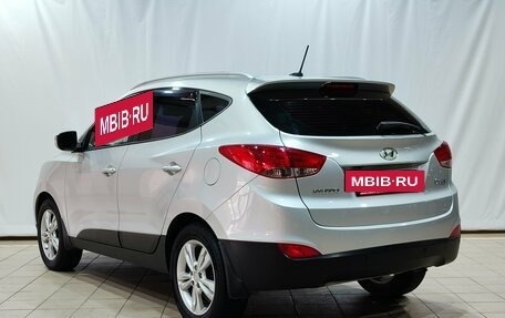 Hyundai ix35 I рестайлинг, 2013 год, 1 300 000 рублей, 7 фотография