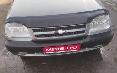 Chevrolet Niva I рестайлинг, 2005 год, 320 000 рублей, 1 фотография