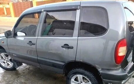 Chevrolet Niva I рестайлинг, 2005 год, 320 000 рублей, 6 фотография