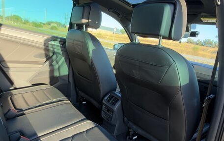Volkswagen Tiguan II, 2021 год, 4 100 000 рублей, 12 фотография