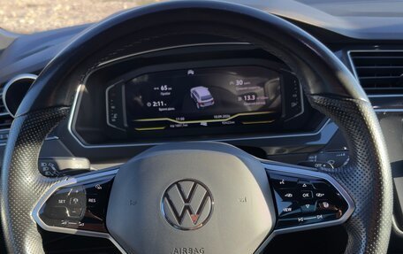 Volkswagen Tiguan II, 2021 год, 4 100 000 рублей, 14 фотография