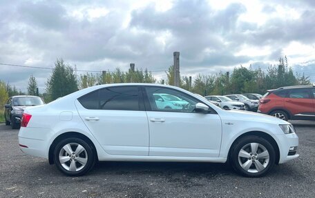 Skoda Octavia, 2019 год, 1 638 000 рублей, 8 фотография
